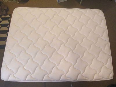FREE Queen Mattress 78"x60"x13" (nonsmoking, no pets)