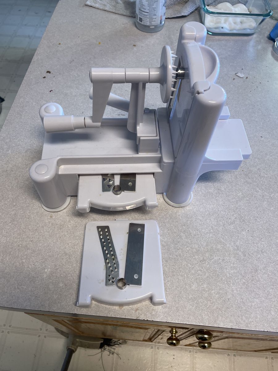 Veggie spiralizer