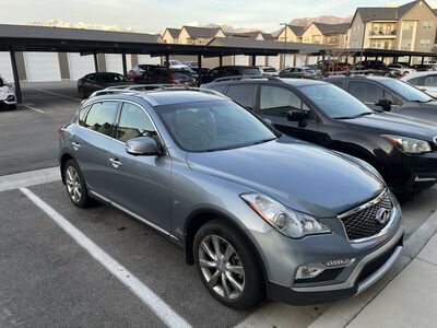 2016 Infiniti QX50 Base