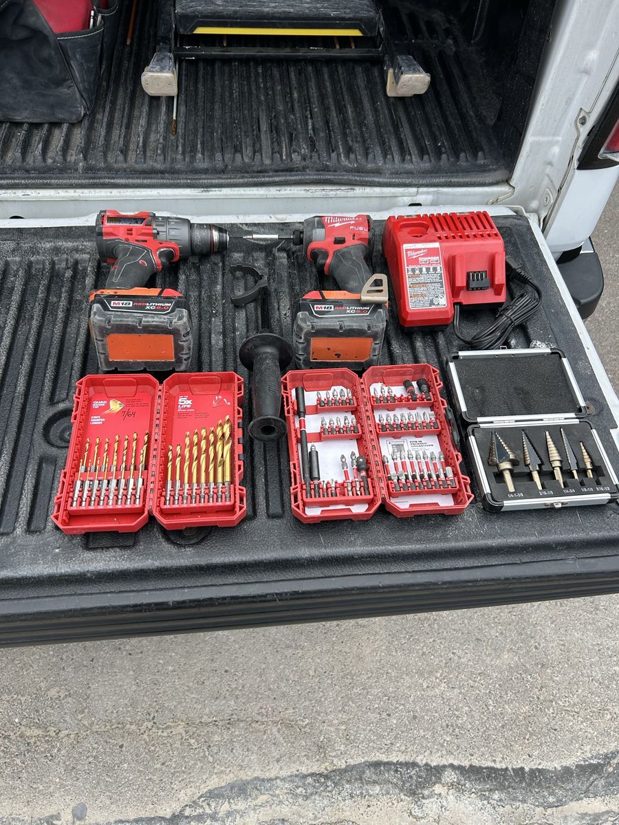 Milwaukee M18 FUEL Cordless Drill Driver & Impact Driver Combo Kit w/ Batteries, Charger & Bit Sets
