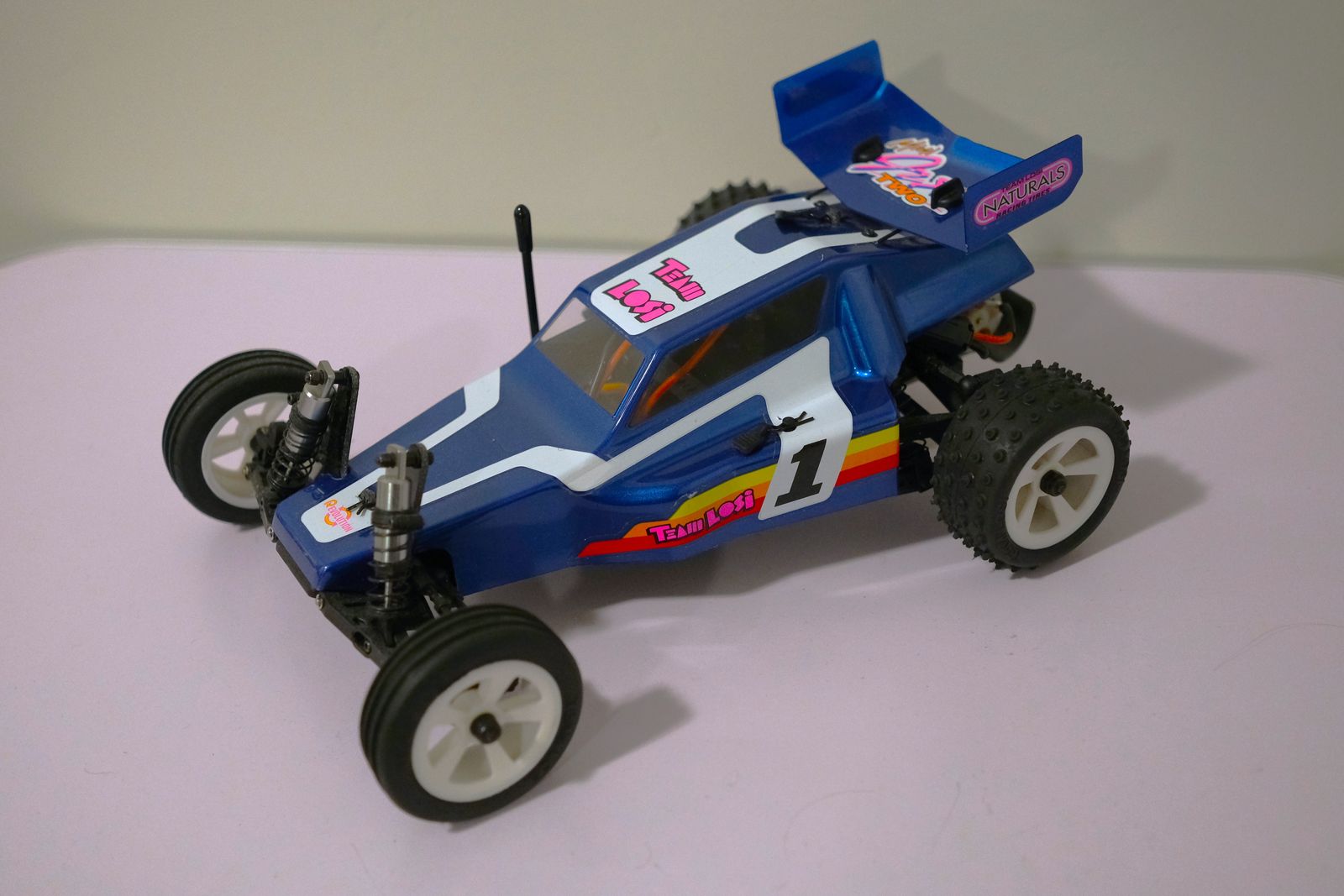 Losi Mini JRX2 1/16 remote control car RC