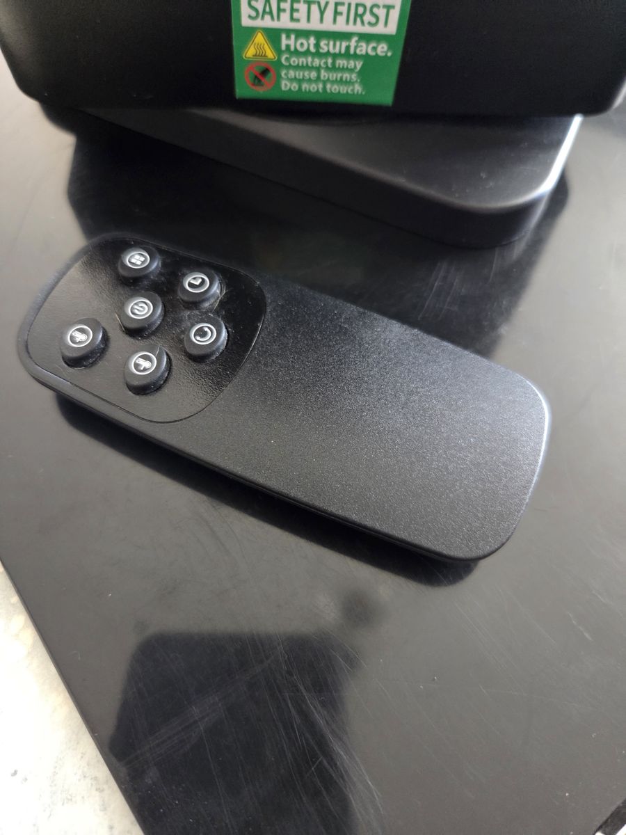 Main image 4
