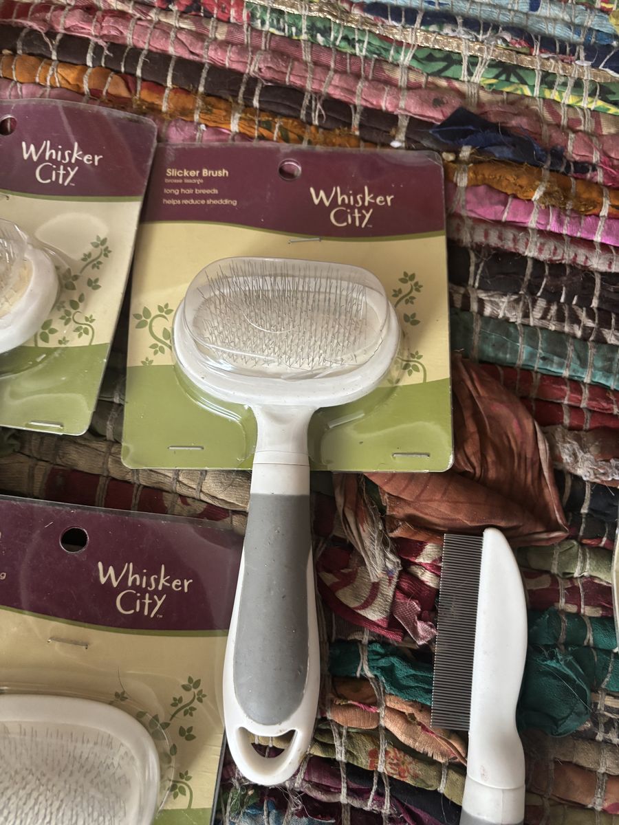 Pet Brushes