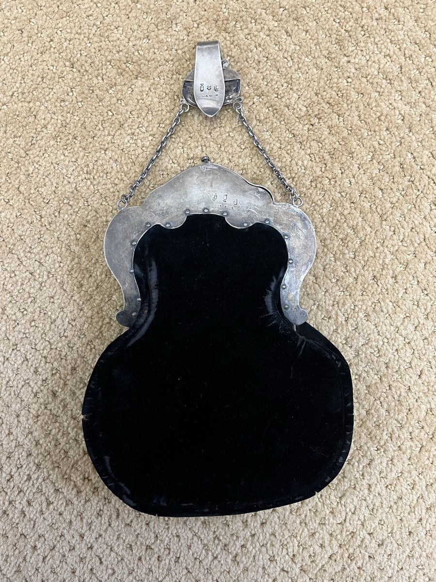 Main image 5
