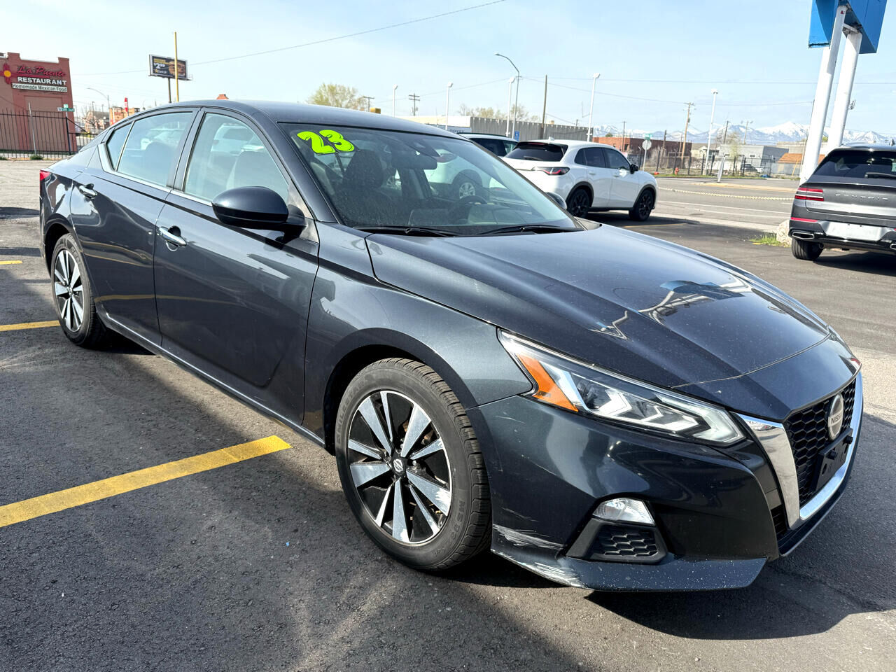 2022 Nissan Altima 2.5 SV