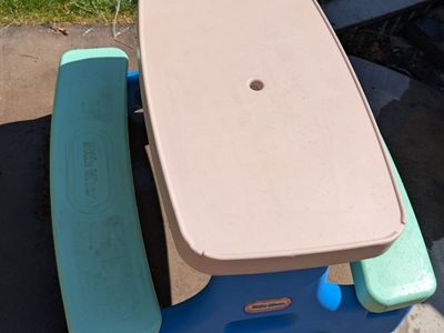 Little Tikes Kids Picnic Table