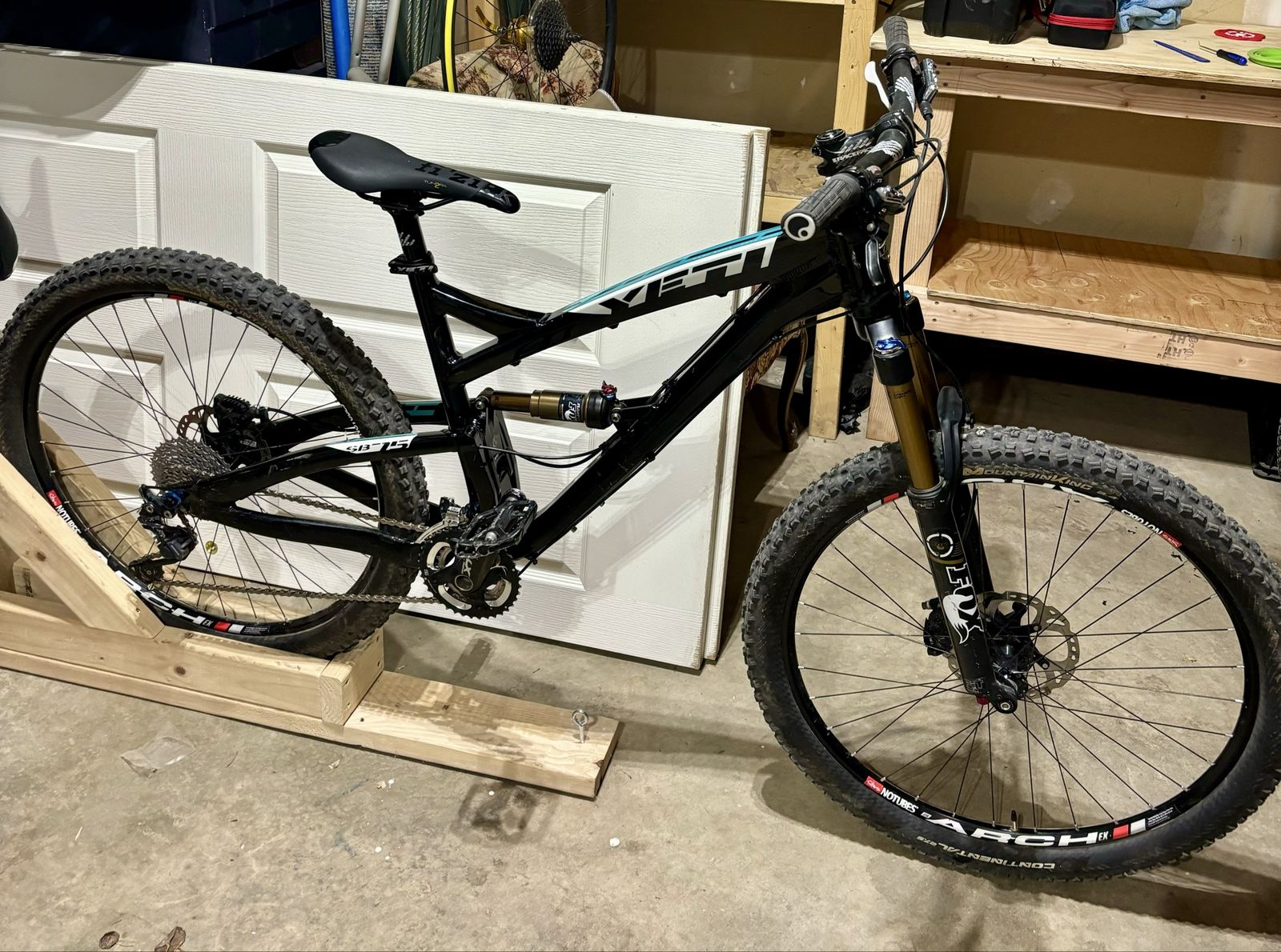 Yeti SB75 Full-Suspension Mountain Bike