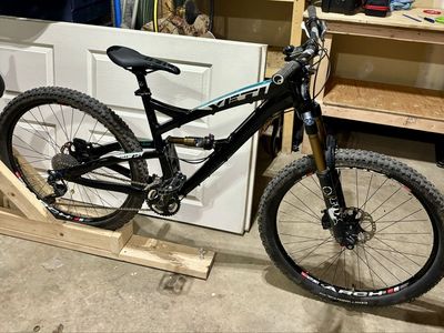 Yeti SB75 Full-Suspension Mountain Bike