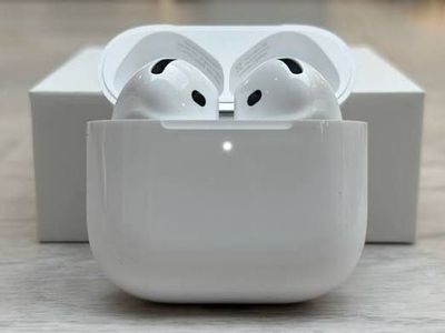 Brand New Apple Airpods 4