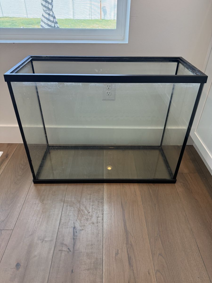 33 Gallon Tank