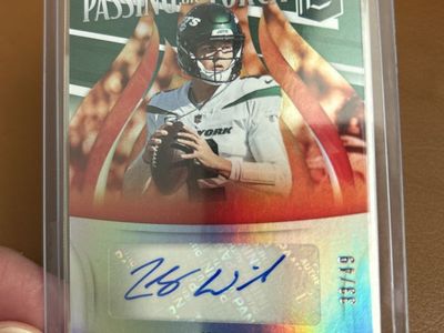 Zach Wilson 2022 Elite Passing the Torch Autograph 33/49 Football Card New York Jets BYU Cougars Hand Signed Auto