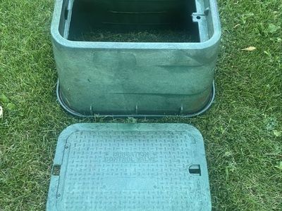Sprinkler valve control box 14x19x12”
