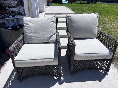Patio furniture chairs