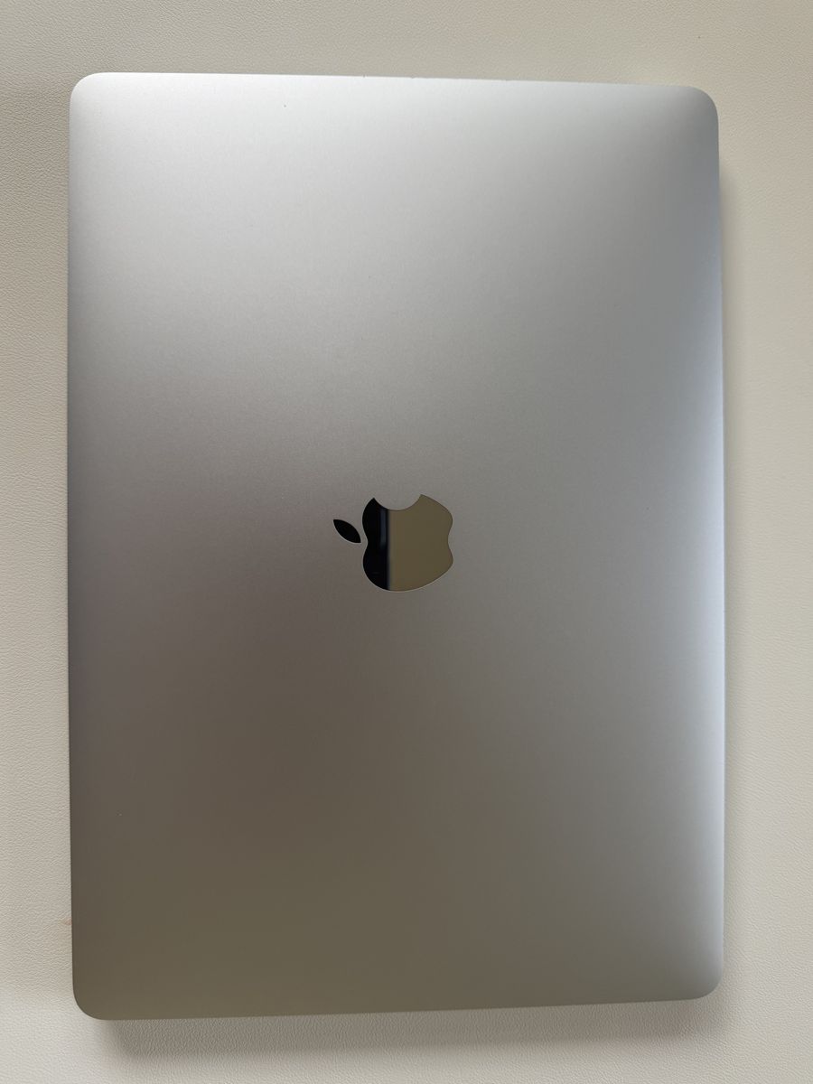 M1 MacBook Pro 2020 1TB