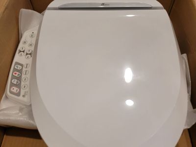 NEW AND UNUSED: BioBidet BB-600