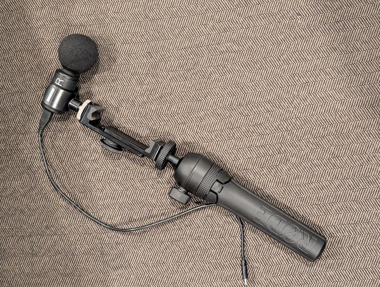 Shure MOTIV MV88+ Video Kit with Rode Tripod - Stereo USB Condenser Microphone