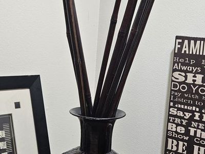 Large Gold & Black Fern Embossed Metal Vase with Bamboo Sticks - Decorative Home Decor