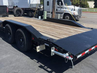 Trailer Rentals - Car Haulers, Equipment, Dump, Enclosed & Gooseneck Trailers