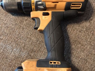 Like New Bostitch btc400 Drill Driver W/battery