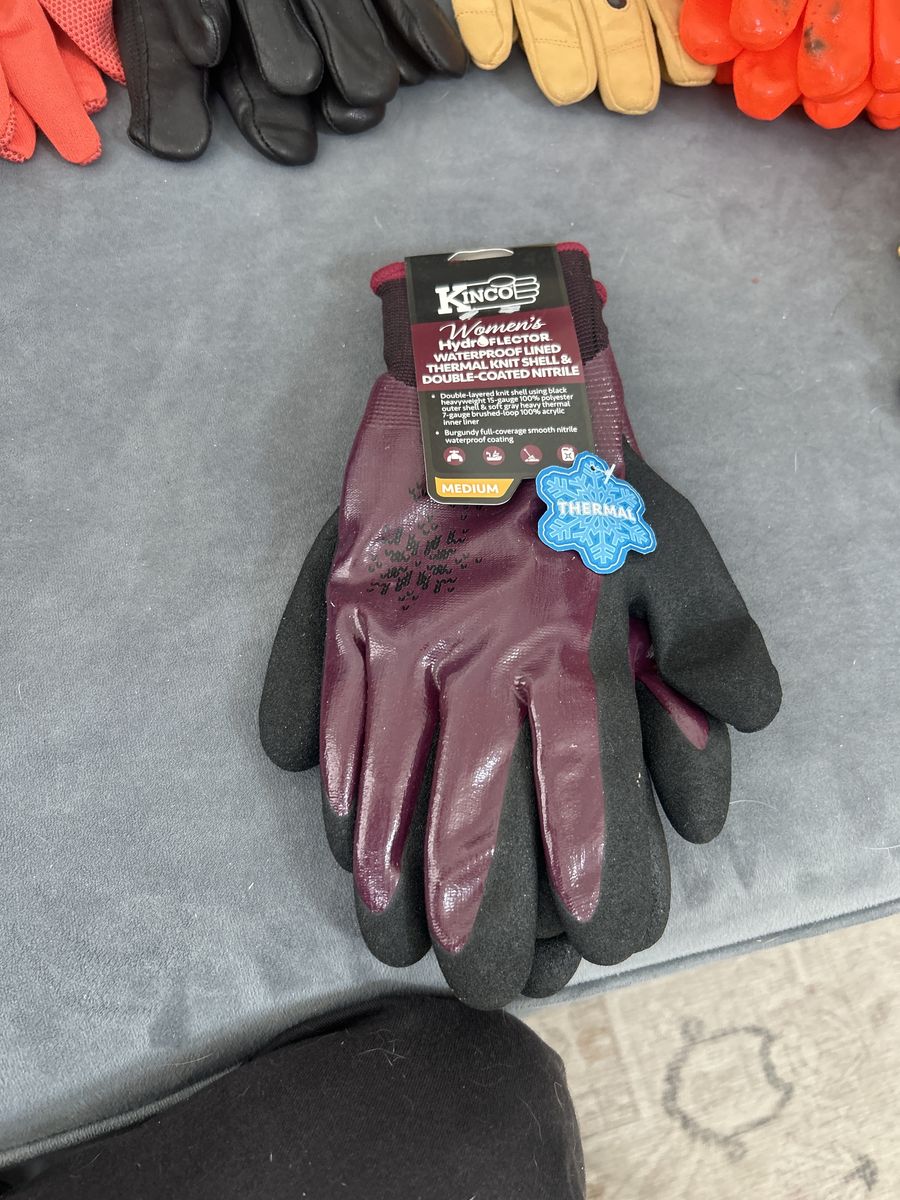Kinco Women's Hydroflector Waterproof Lined Thermal Work Gloves, Size Medium