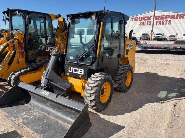 2025 JCB 270