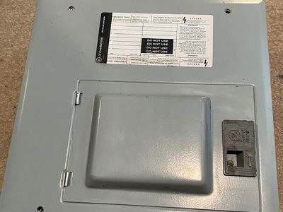 GE breaker box 125 Amp 14-Space 24-Circuit Main Lug Indoor Load Center Contractor Kit electric panel