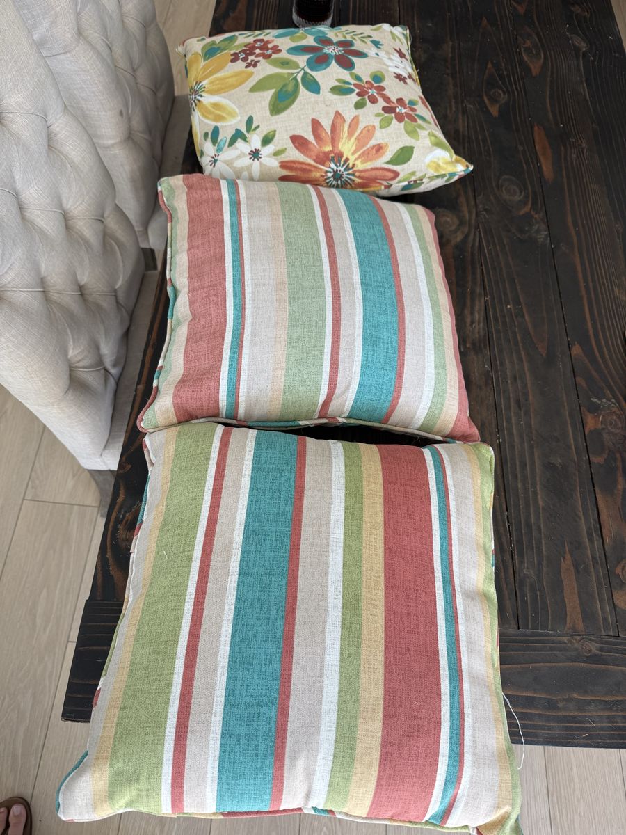 Outdoor pillows