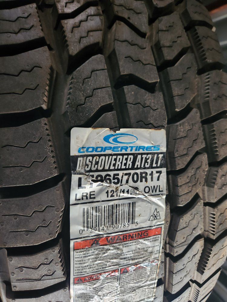 265/70r17 cooper discoverer at3