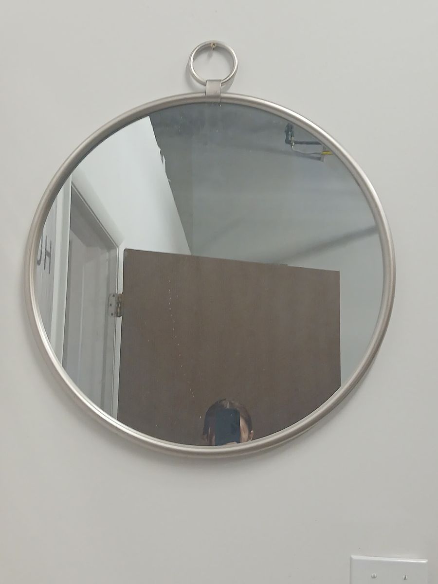 Round Wall Mirror with Silver Finish - Decorative Hanging Accent Mirror