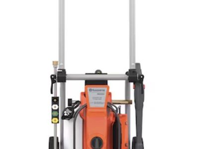 Husqvarna 2300-PSI 1.2-GPM Cold Water Electric Pressure washer NEW
