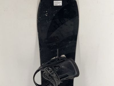 2021 Burton FT Big Gulp w/ Burton Malavita Bindings *Tip Damage*