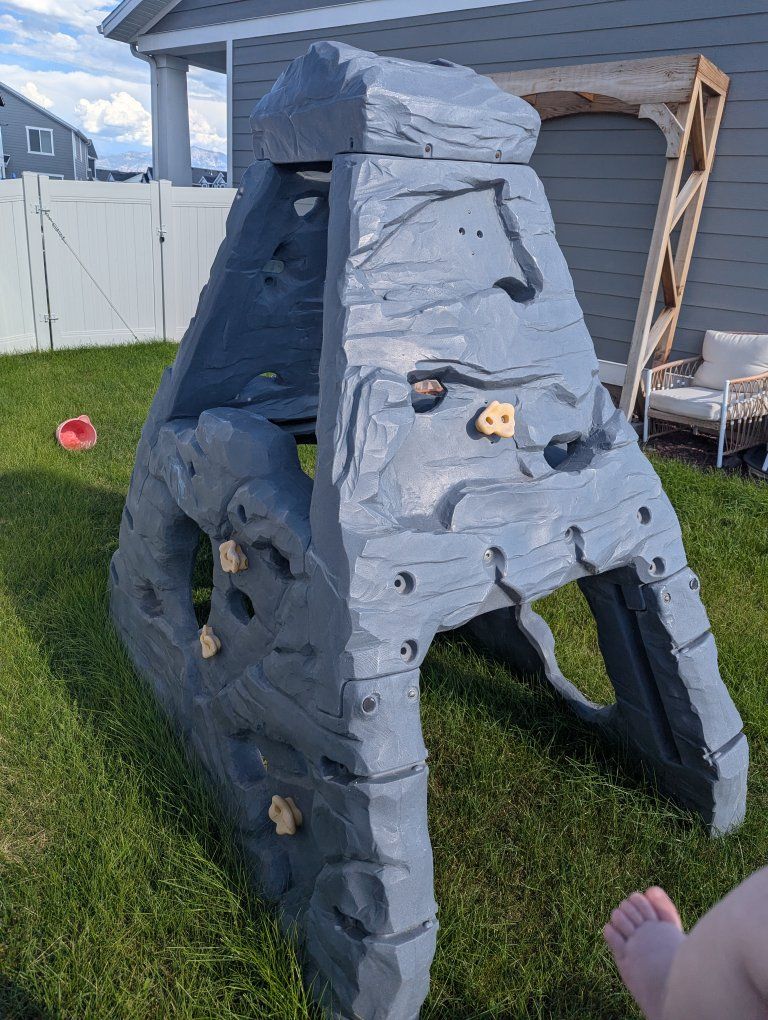 Main image 4