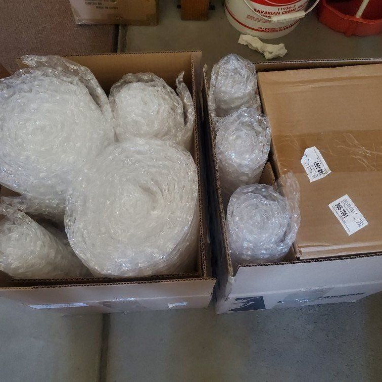 Free Moving Boxes with Bubble Wraps