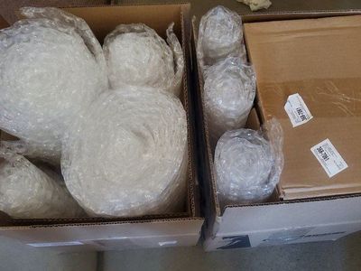 Free Moving Boxes with Bubble Wraps