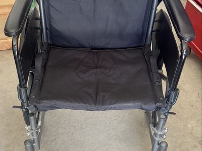 Like New! Drive Medical Silver Sport Folding Wheelchair Black