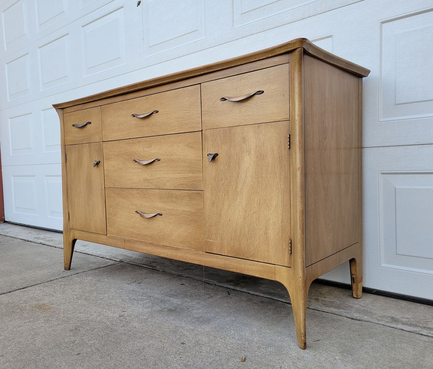 Vintage Mid Century Drexel Buffet/Sideboard