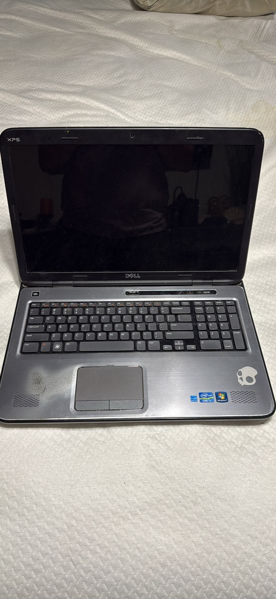 Dell xps 17 laptop