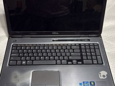 Dell xps 17 laptop