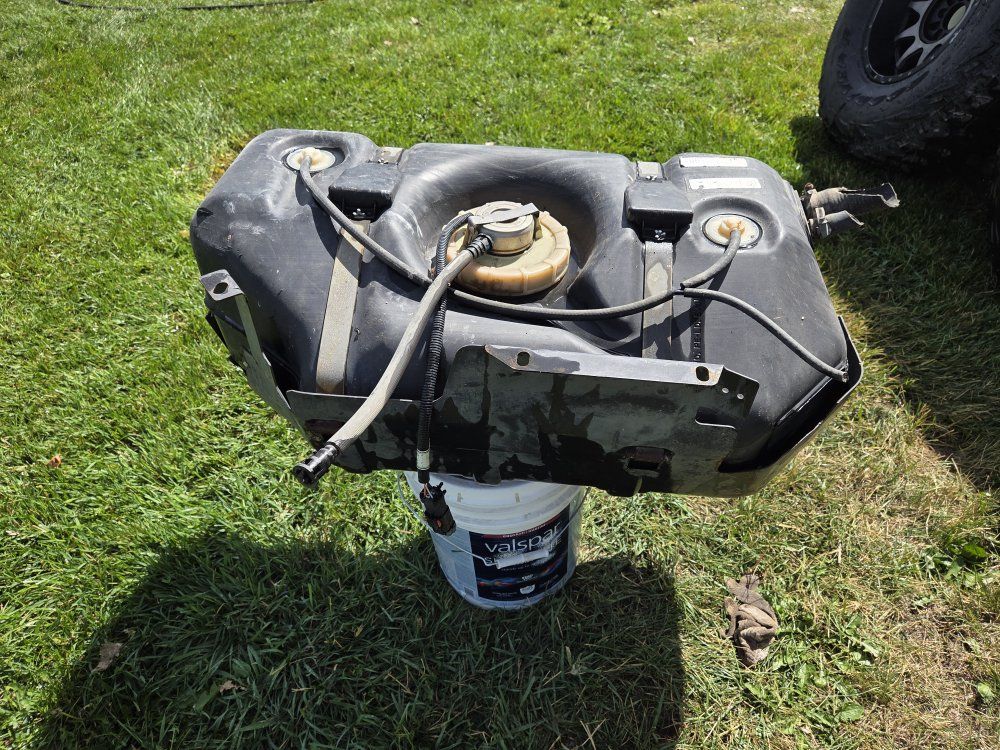 Used OEM Plastic  Fuel Tank  for a t j jeep wrangler