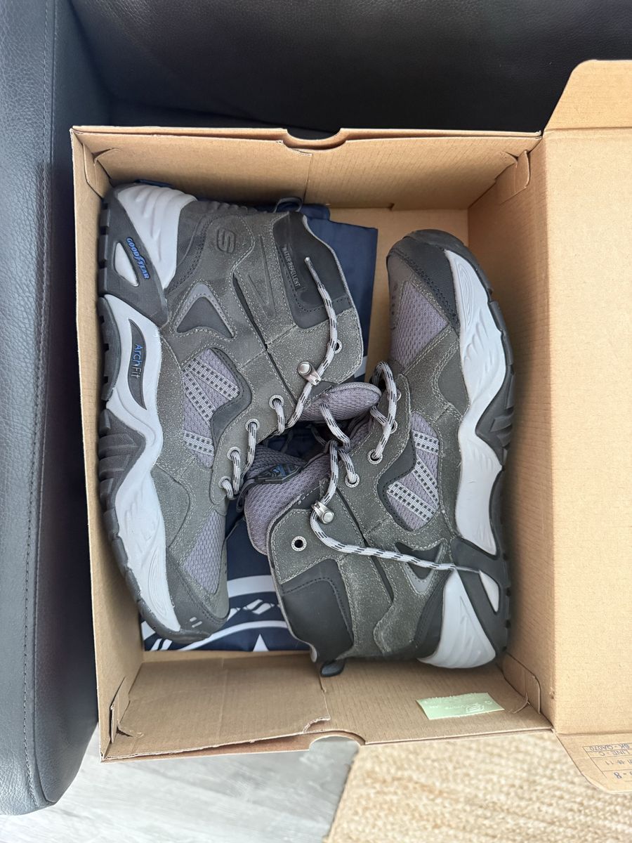 Skecher Goodyear boots new in box size 11
