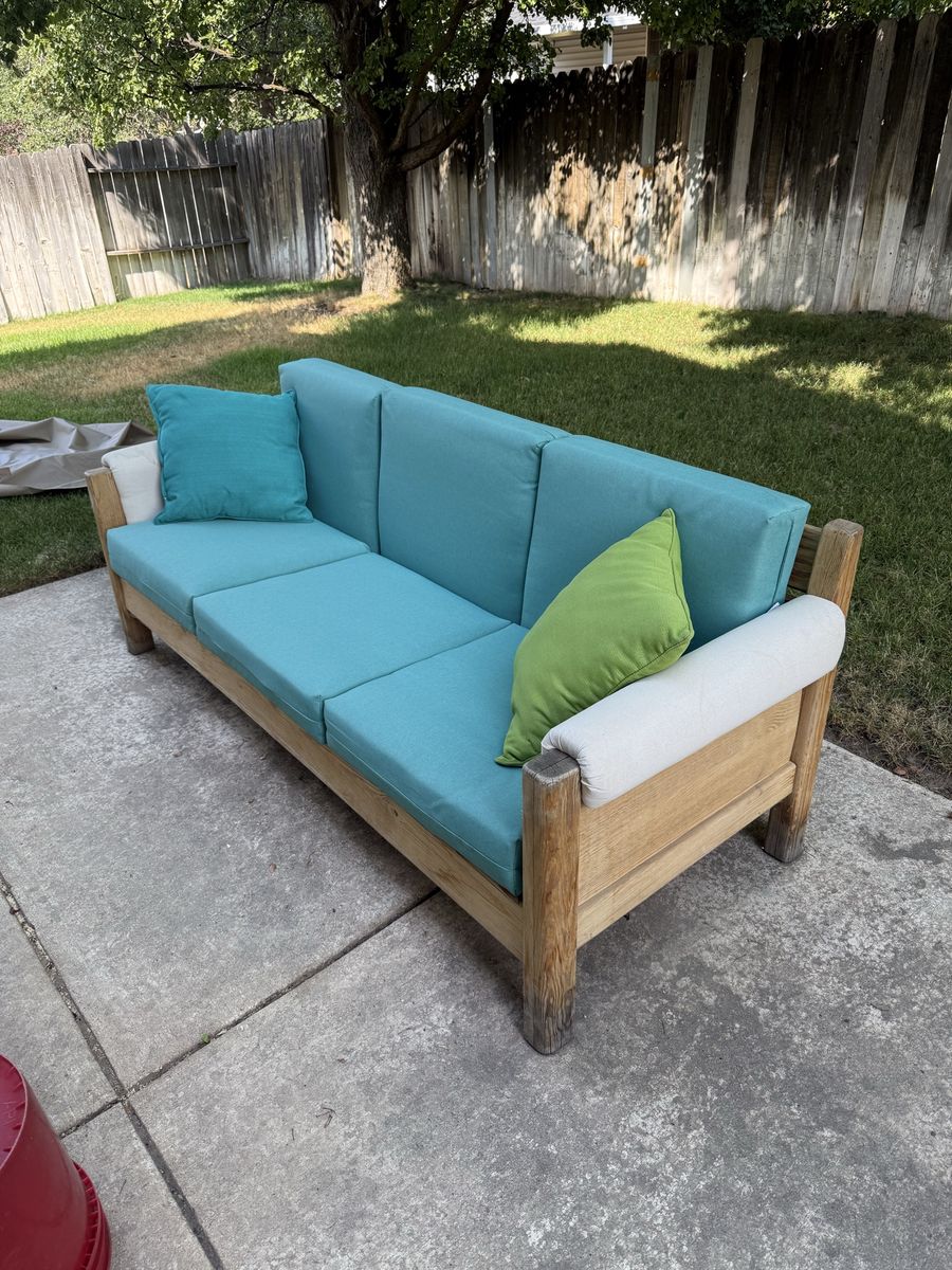 Outdoor Patio Sofa/couch