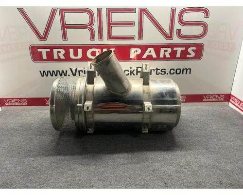 Freightliner Air Cleaner / Air Filter Housing