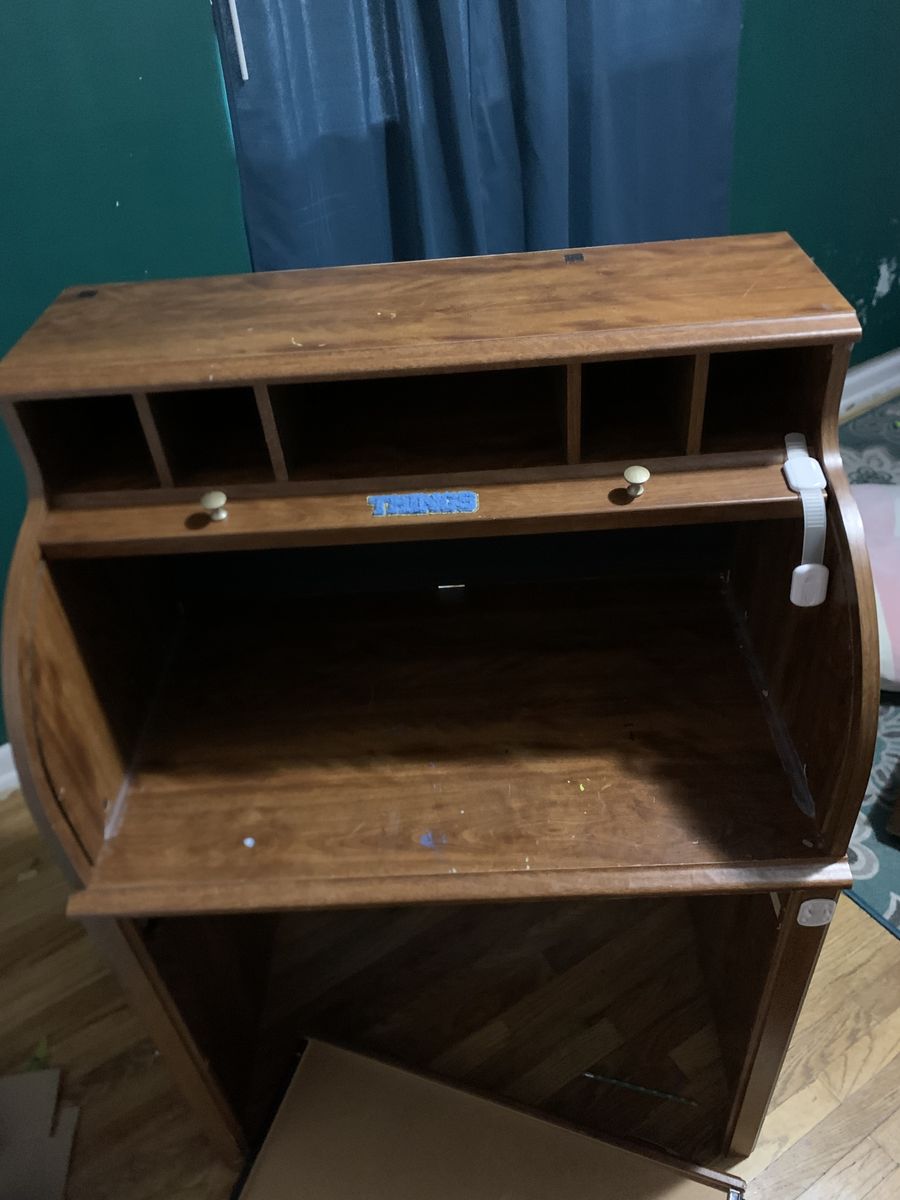 Free roll top desk