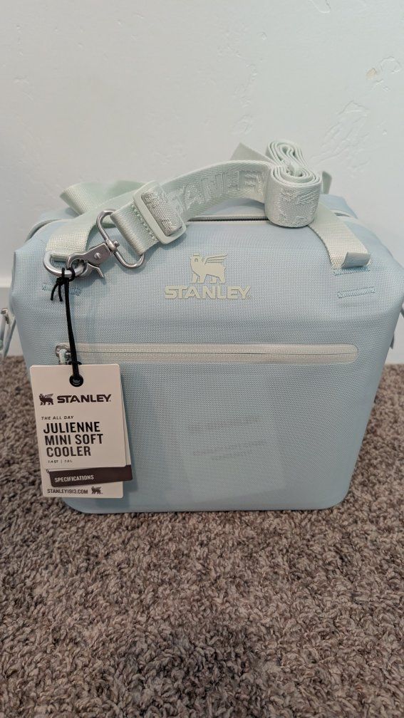 stanley cooler bag