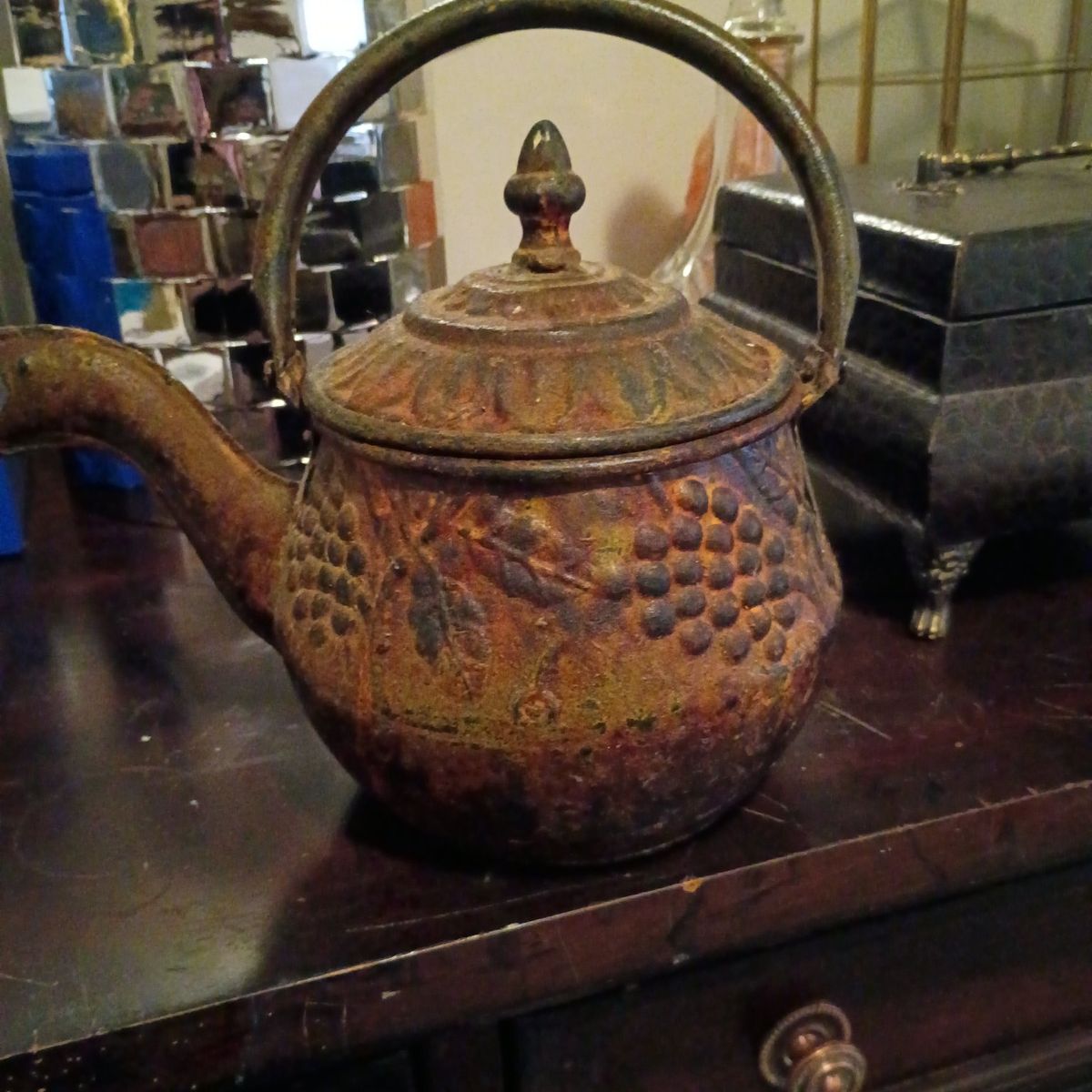 antique tea pot