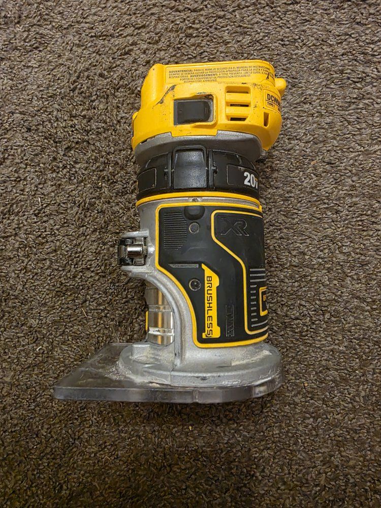 DEWALT DCW600B 20V MAX XR Cordless Brushless Fixed Base Compact Router (Tool Only)