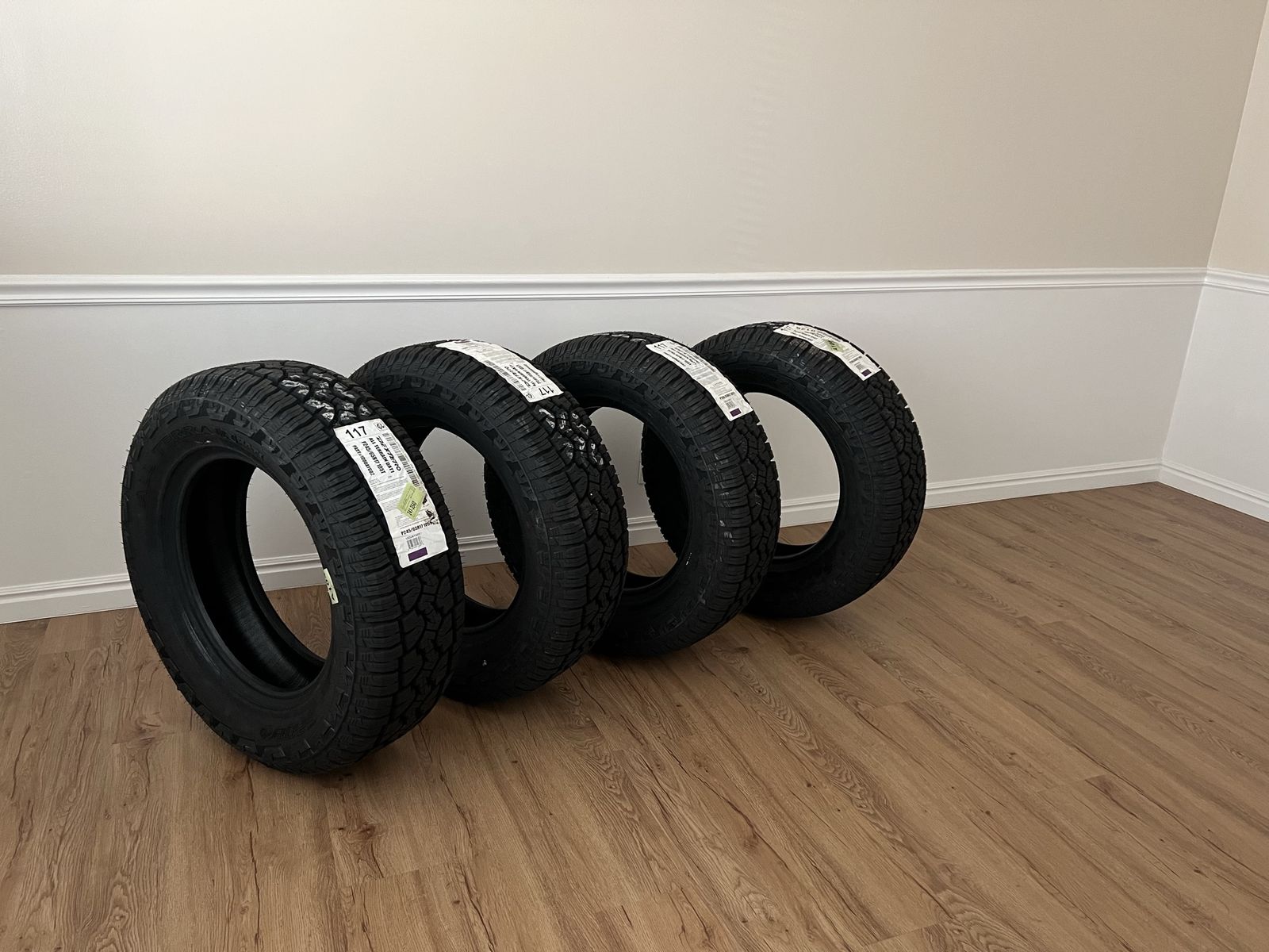 Set of Dextero All Terrain p245/65R17 105t Tires