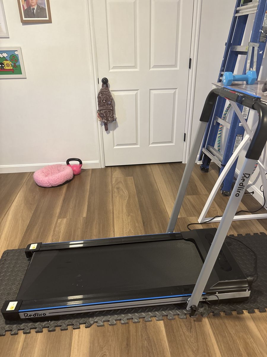 Redliro under desk treadmill