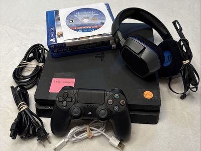 PS4 Slim Bundle