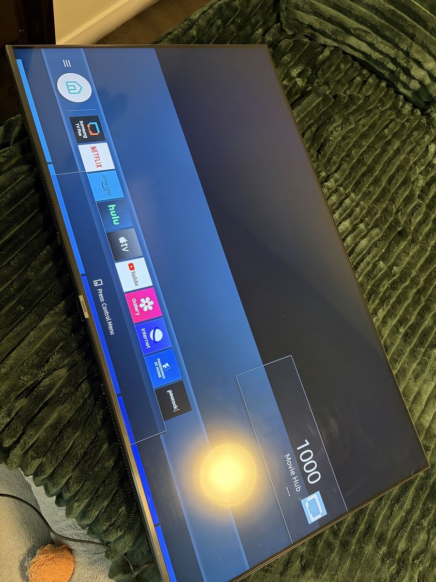 Samsung 50 Inch Class TU7000 Crystal UHD 4K Smart TV (UN50TU7000F)